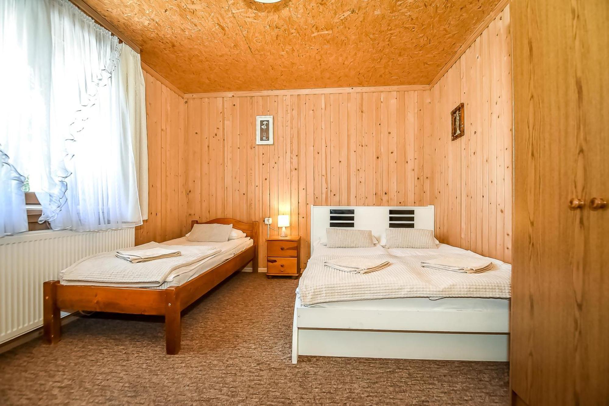 U Topora Z Jacuzzi - 80M Do Stacji Narciarskiej Ciche Małe Exteriör bild